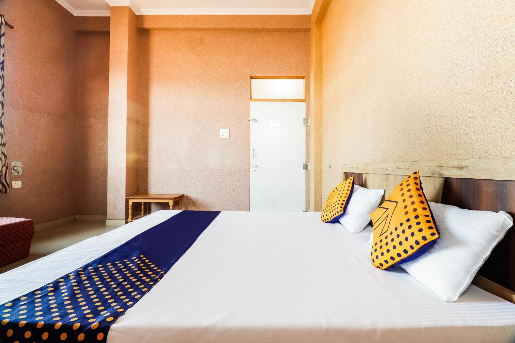Spot On 68319 Hotel Nakhralo Rajasthan Resort Jaipur Luaran gambar